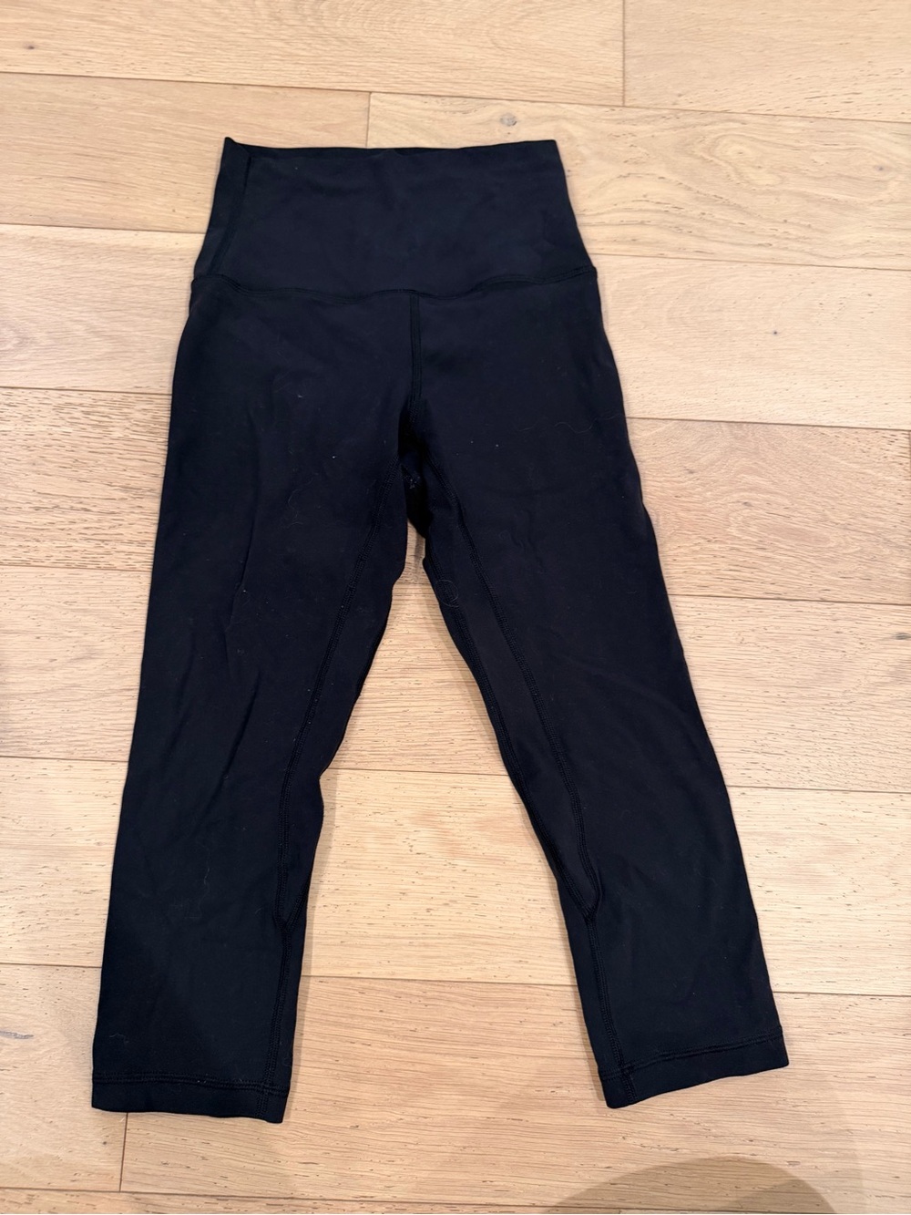 lululemon athletica Black High-Waist Capri Leggings